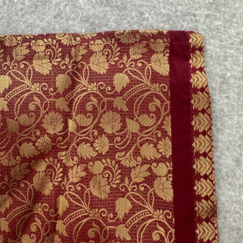 Unbranded Cloth Napkins Set of 4 18x18 Burgundy Gold Floral Brocade Elegant